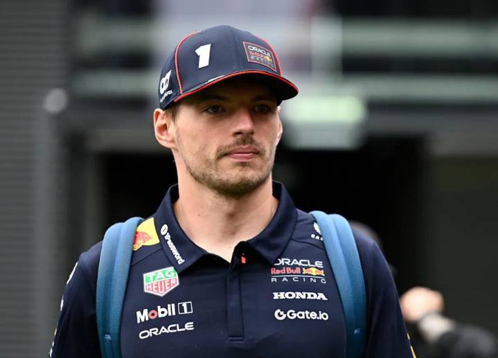 Max, feliz por Checo