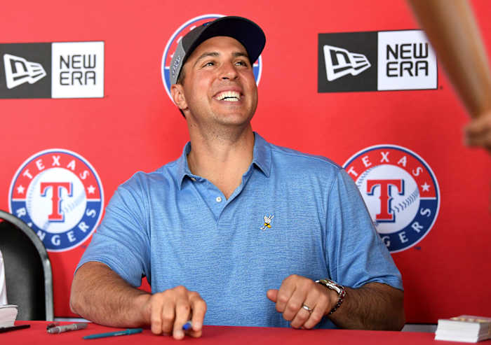 Former MLB star Mark Teixeira announces bid for US House seat in Texas