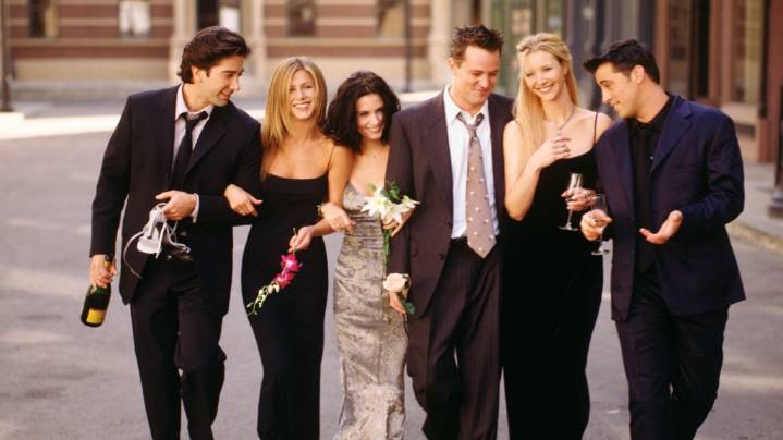 Jennifer Aniston On Friends Cast 'Mourning' Matthew Perry Before Death