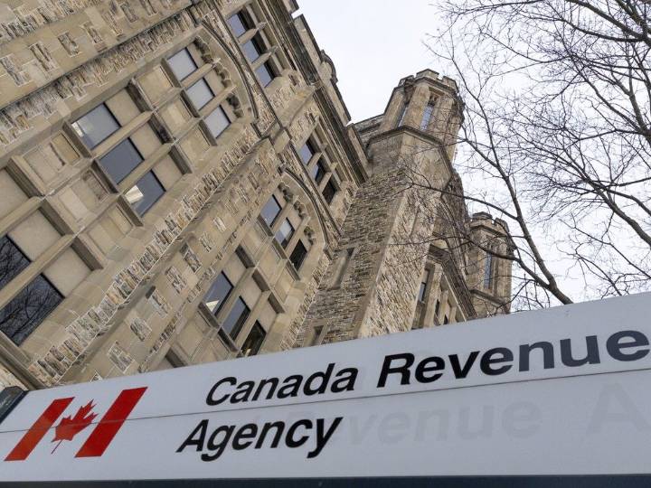 CRA extends contracts of 850 call centre workers amid complaints