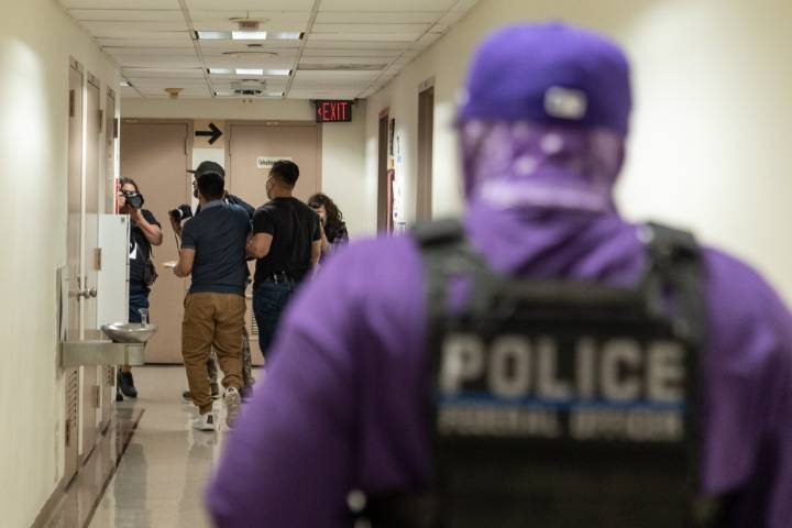 ICE eyes shuttered Appleton prison as it plans massive expansion of immigrant detention centers
