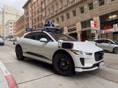 Los taxistas de Nueva York amenazaron con paralizar la ciudad si comienzan a funcionar los robotaxis