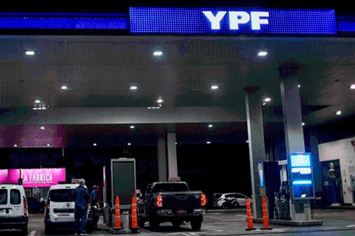 Conoce el nuevo beneficio de YPF por la noche comprando con su aplicación