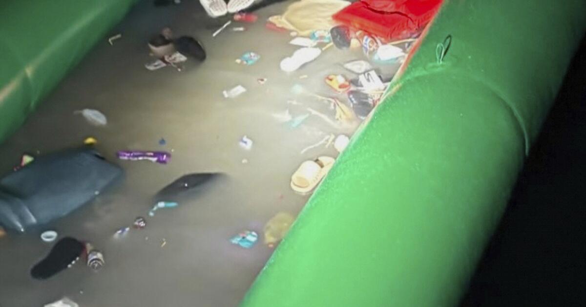 Rescatistas en el Mediterráneo hallan a 3 hermanas sudanesas muertas en un bote migrante abarrotado