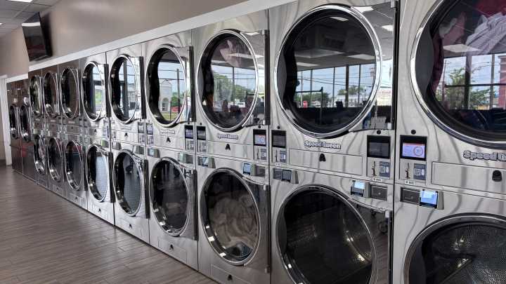 Molina Healthcare continues laundry program in Rockford
