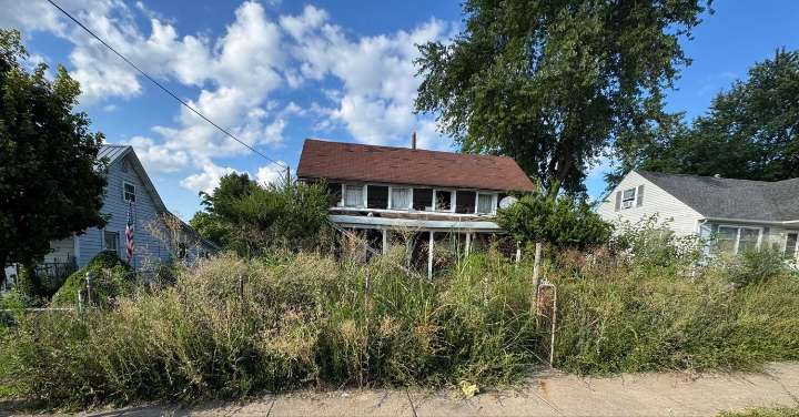 Circleville Considers Shift to Civil Code Enforcement to Address Blight and...