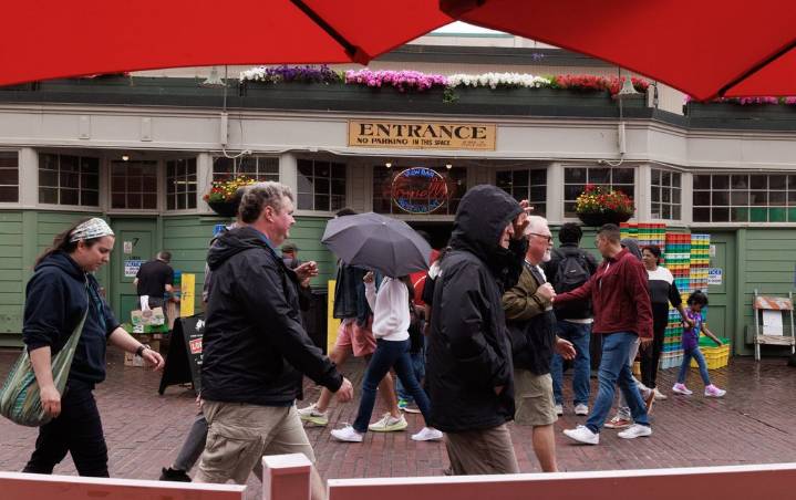 Seattle weekend weather: Showers dissipate, sun returns