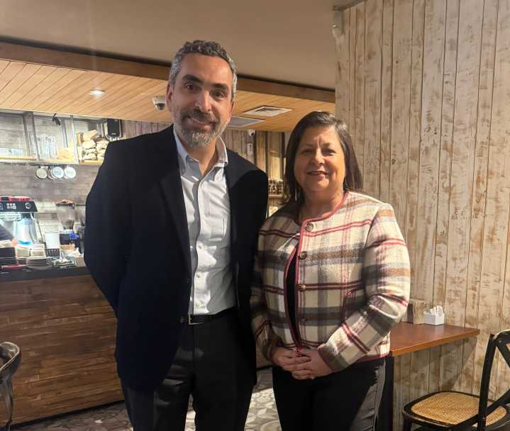 Diputada Raphael se reúne con Asociación de Líneas Aéreas para abordar alto costo de pasajes