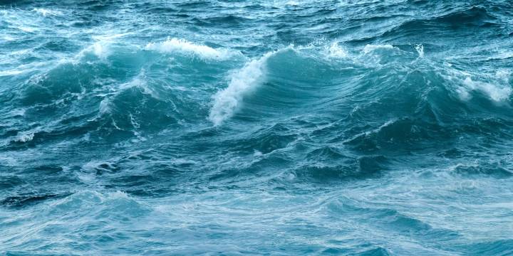 Teen drowns at Hampton Beach after being pulled out by current