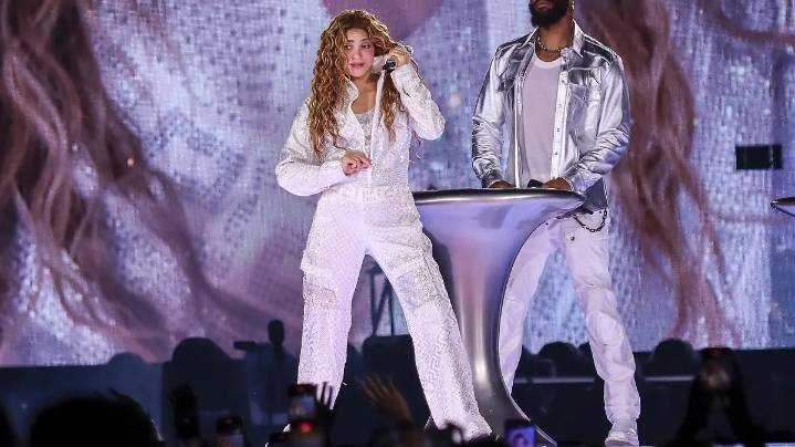 ¿Qué cambios tuvo el show de Shakira? La loba sorprende con Danna en su concierto