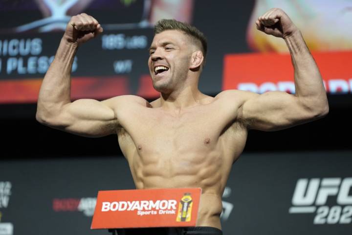 MMA DFS DraftKings Value Picks For UFC 319