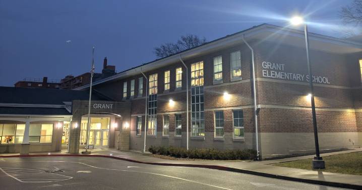 Lakewood schools' plans to consolidate and local opposition, explained