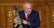 Venezuela anuncia el envío de 15.000 militares a la frontera con Colombia