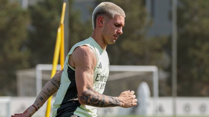 Mastantuono realizó su primer entrenamiento con el Real Madrid y reveló una fuerte impresión