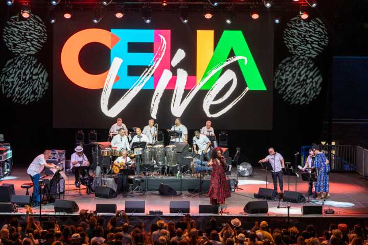 Nueva York rinde tributo a la "reina de la salsa", Celia Cruz, en su centenario