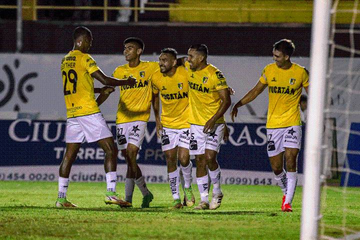 Venados arrasa con los Alebrijes