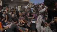 Los ataques israelíes Gaza causaron ayer 54 muertos, muchos de ellos cuando buscaban alimentos