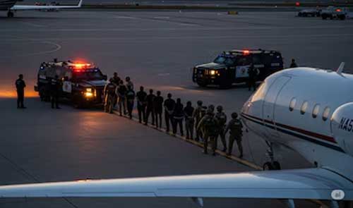 México entrega 26 presos relacionados con el narcotráfico a Estados Unidos