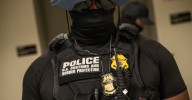 Trump’s immigration raids are now before the Supreme Court