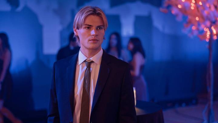 Noah LaLonde on Cole’s Growth, Love for Jackie in ‘Walter Boys’ Season 2