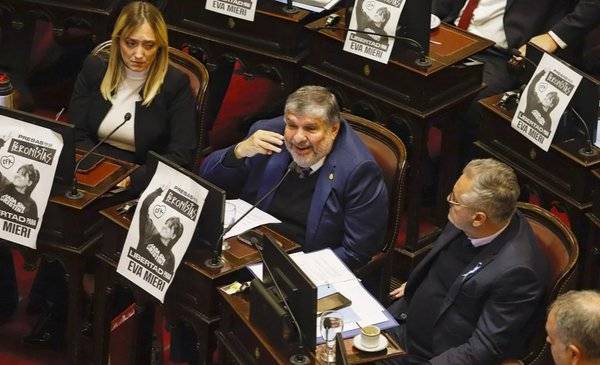El interbloque peronista del Senado buscará este martes firmar dictámenes de universidades y Garrahan