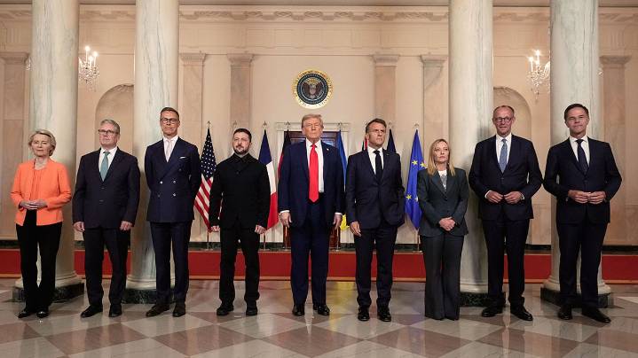 Trump ya organiza encuentro entre Putin y Zelensky