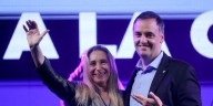 El Gobierno denunció una operación de inteligencia para grabar conversaciones privadas de Karina Milei