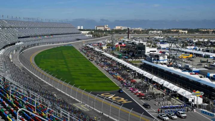 Tickets for Nascar at Daytona 2025: Cheapest passes, date, start time for Coke Zero Sugar 400 race