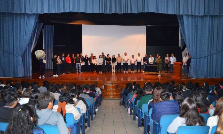 BECENE DA BIENVENIDA A NUEVA GENERACIÓN