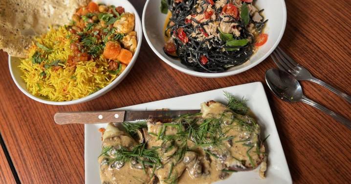 As Trader Joe's opens in New Orleans, try these quirky local restaurants near the new grocery