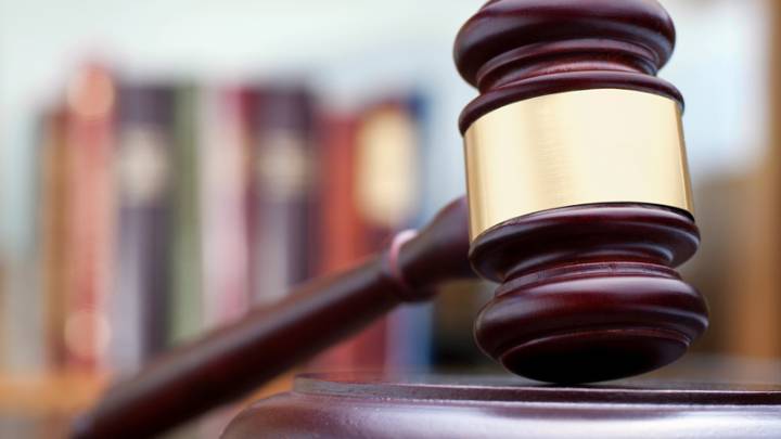 St. Louis man sentenced to 110 months for illegal gun possession