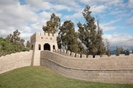 ¿La muralla china en Chile? Revisa cómo llegar desde Santiago, los horarios y precios