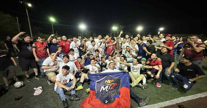 Mojados logra el “doblete” en la Liga Urbana de Primera