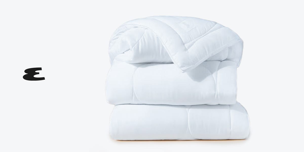 6 Best Comforters of 2025, Tested by Esquire Editors