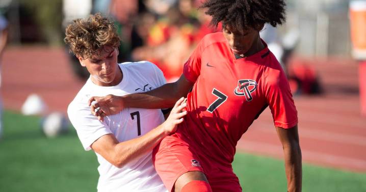 Photos: Bradley-Bourbonnais vs. Minooka, boys soccer – Shaw Local