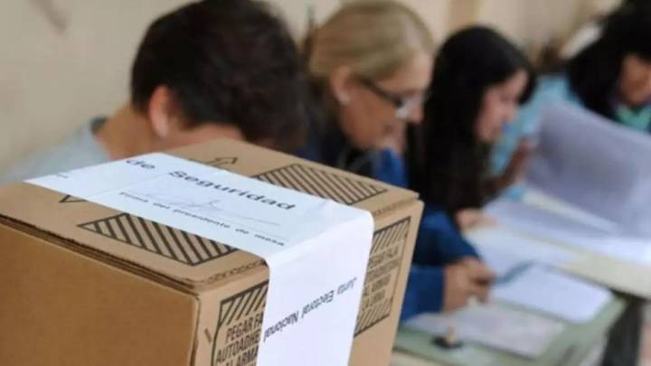 Pagarán hasta $80.000 por ser autoridad de mesa en las elecciones de octubre