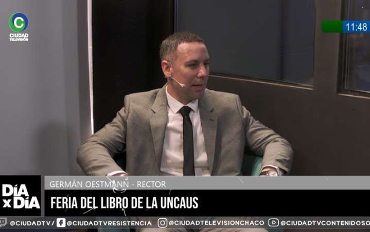 La Feria del Libro de la UNCAus, pone en escena a la IA: “Esta revolución de carácter digital ha venido a transformar las cosas”