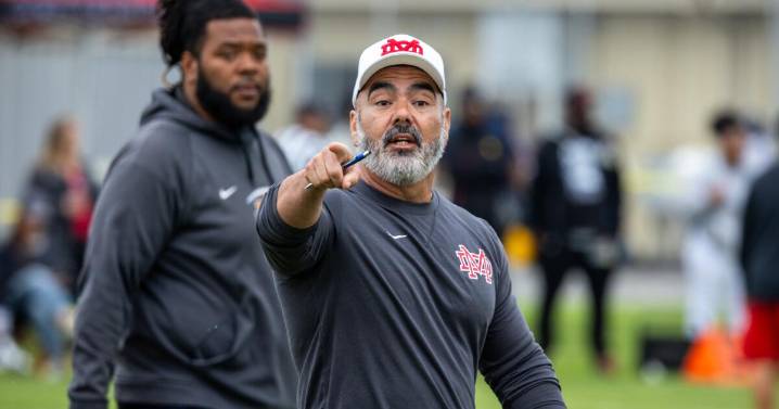 Bishop Montgomery forfeits football game to No. 1 Mater Dei