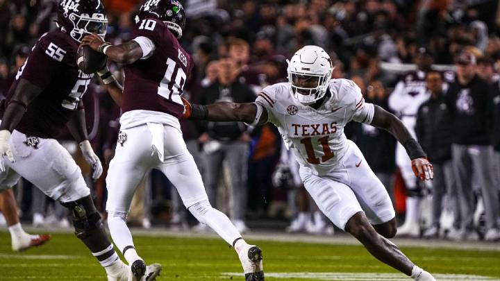 Texas, Penn St. players lead AP preseason All