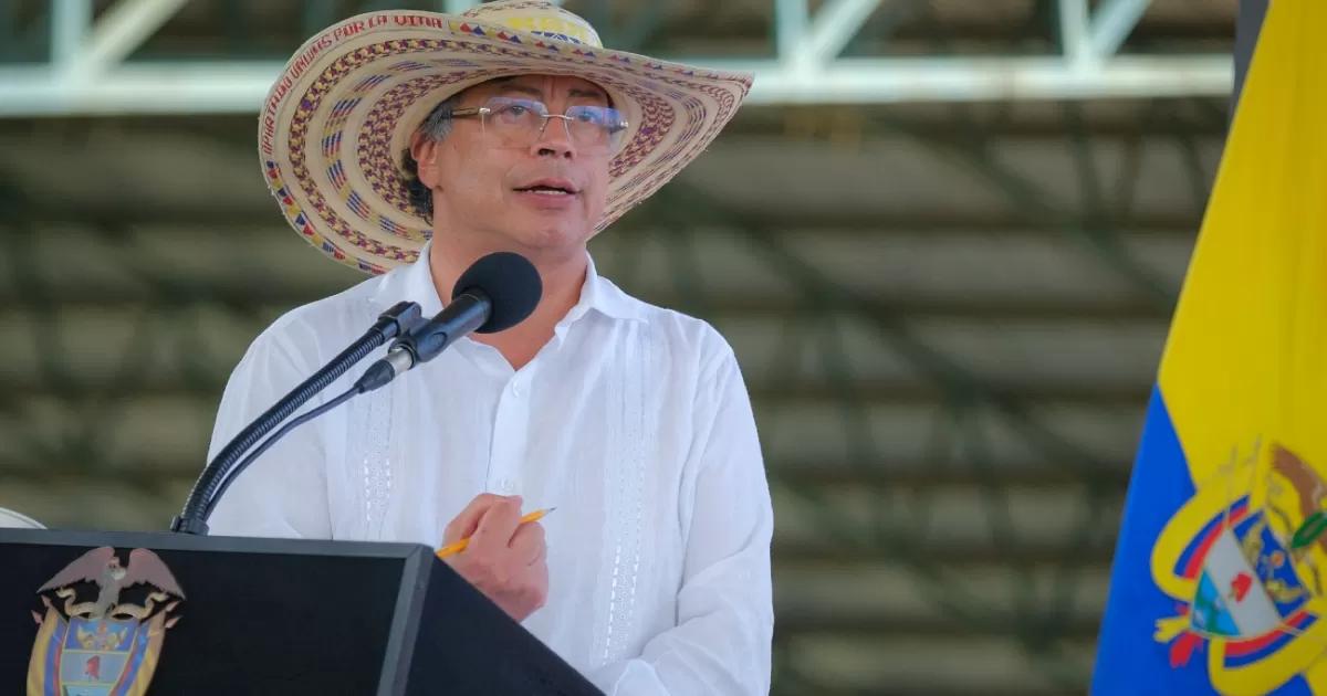 Petro ordena evacuar en helicóptero al representante Triana tras atentado en Huila