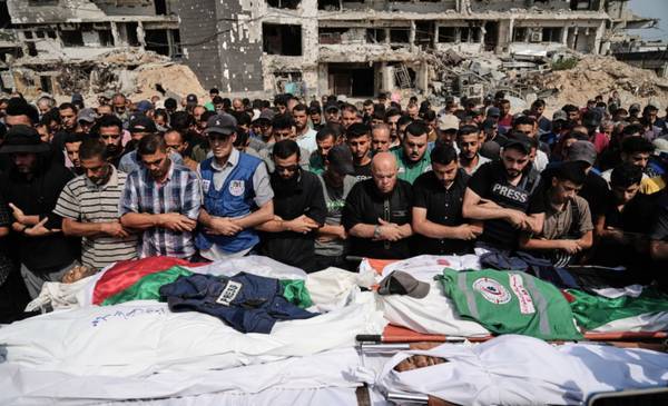 Funerales de periodistas de Al Jazeera muertos en Gaza