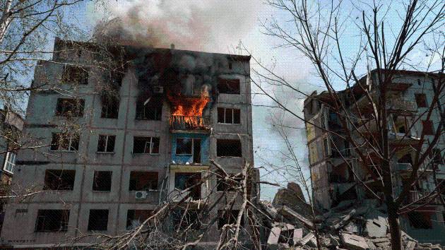 Russian drone strike on Ukraine apartments kills several before Trump