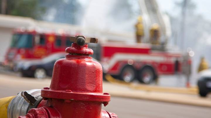 De Pere house fire causes $150,000 in damages