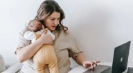 La canasta de crianza se disparó 4% en julio: ¿cuánto se necesita para mantener un hijo?