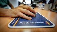 Escándalo en Santander: detenido por grabar con su móvil a mujeres mientras se duchaban en un gimnasio