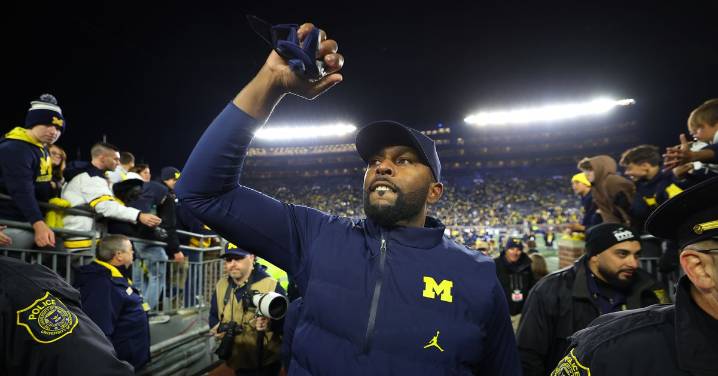 2027 three-star OL Tristan Dare commits to Michigan Football
