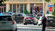 Un tiroteo en una escuela católica de Estados Unidos dejó al menos 20 heridos
