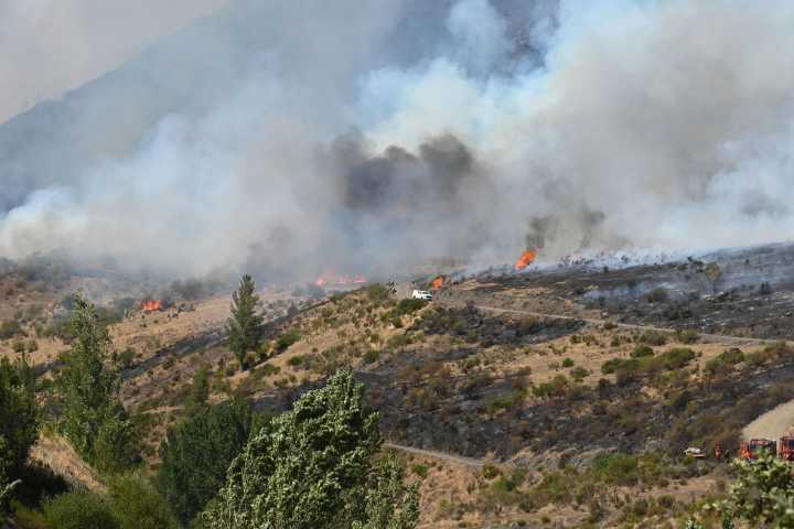 Los incendios evolucionan favorablemente y dan un respiro en España