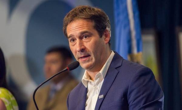 Luque apuntó contras las “campañas de desprestigio” que buscan “distraer”