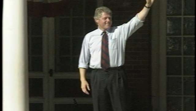 Democratic presidential candidate Bill Clinton brings his campaign to Iowa in 1992